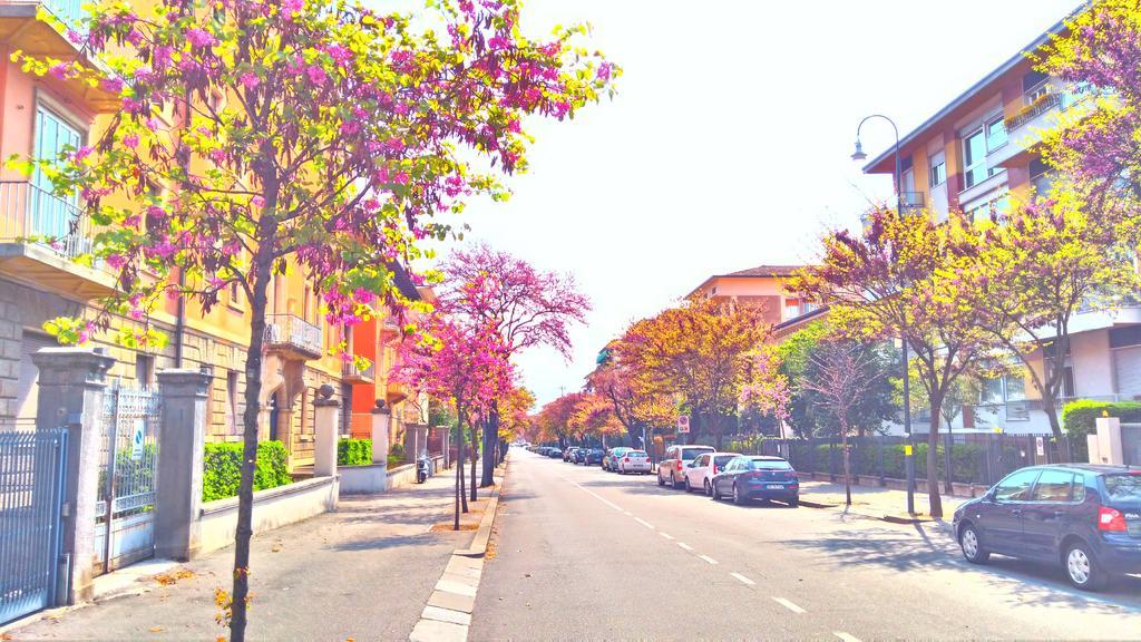 Across The River And Into The Trees Verona Exterior foto